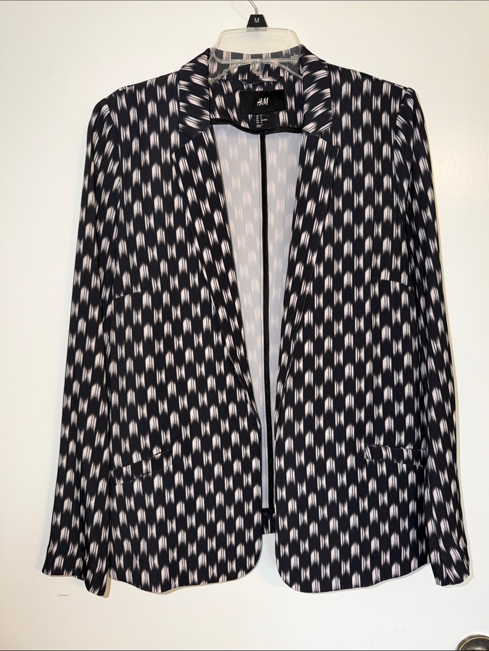 H&M Black & White Geometric Open Blazer